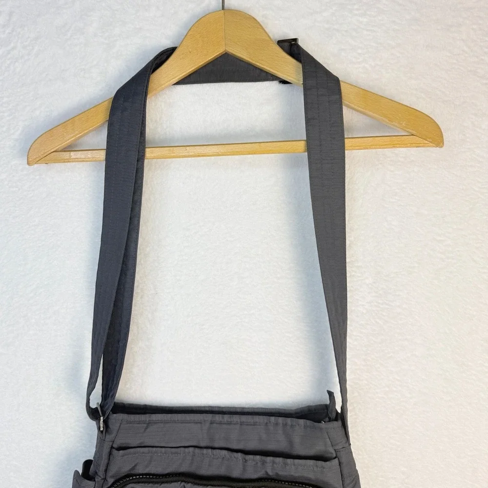 Lug Infinity Shimmy Crossbody Bag Charcoal Gray RFID Purse Pocket Organizer